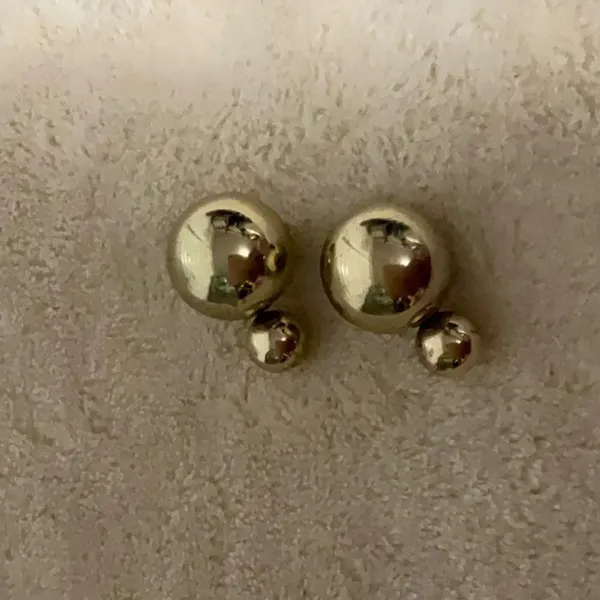 Earrings - Image 4