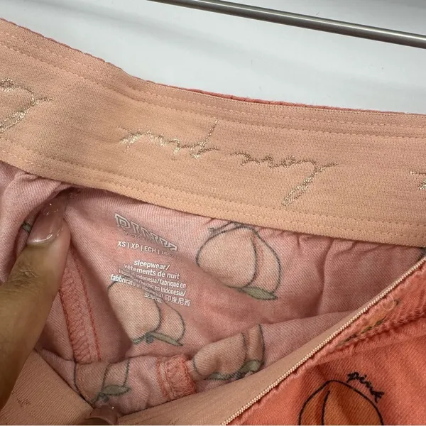 Victoria's Secret Pink Peach Sleep Shorts Pajamas Size XS - Image 6