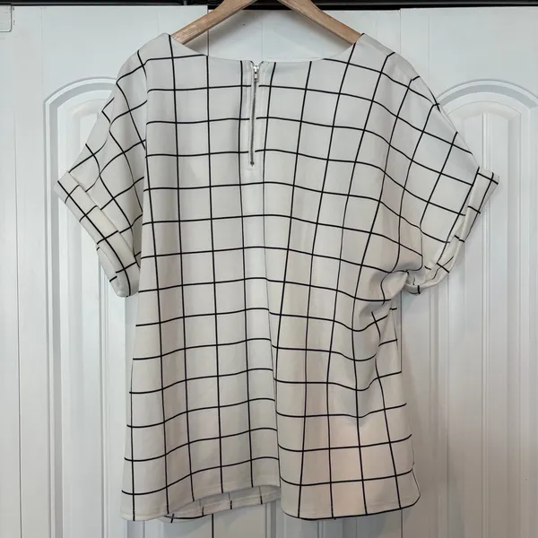 Melloday White And Black Blouse Size 1X‎ - Image 2