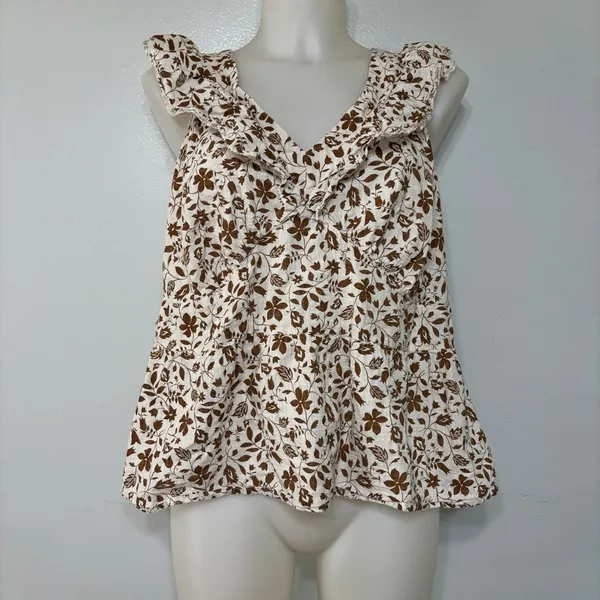Old Navy Plus Size V Neck Flutter Sleeve Floral Print Blouse Size 2X - Image 8