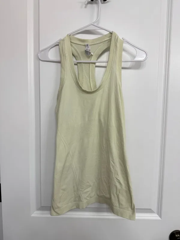 Athleta Momentum Seamless Racerback Tank Sage Green Size S - Image 3