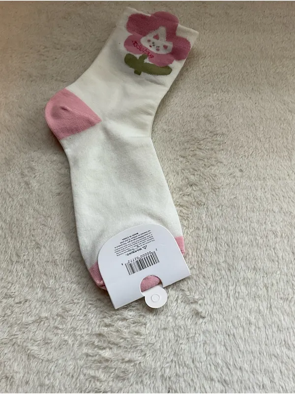 Cropped White & Pink Floral Crew Socks - Image 5