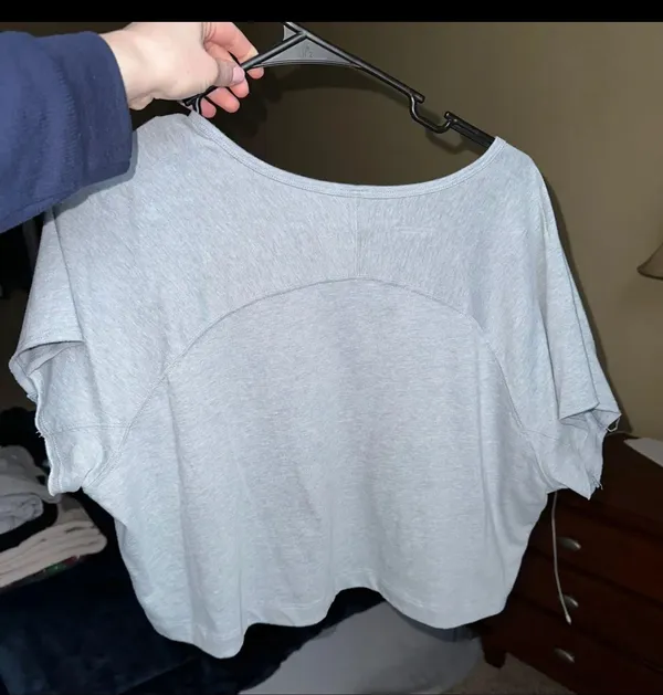 Under Armour top - Image 2