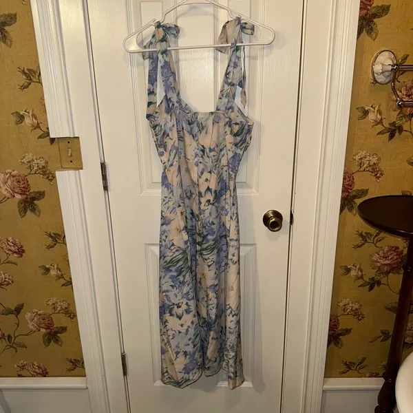Light Yellow and Blue Floral Sundress with Tie Straps - Image 8