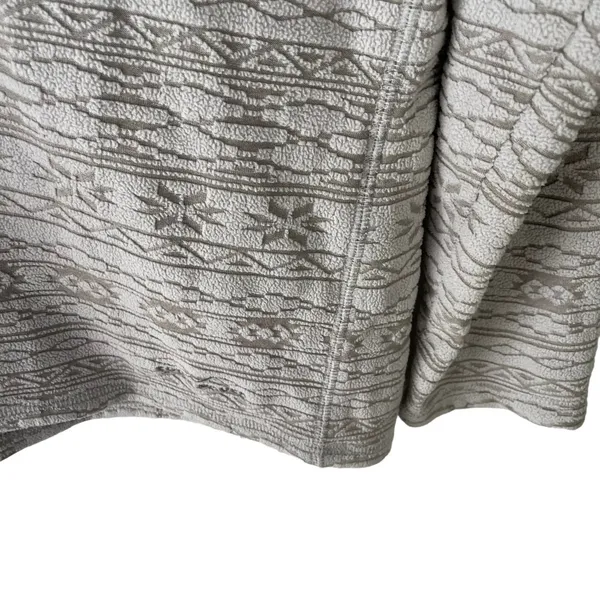 Eddie Bauer Size Large Fair Isle Fleece Grey Half Zip Pull‎ Over Sweater - Image 2