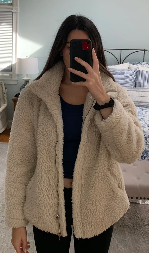 PacSun Teddy Jacket Never Worn - Image 5