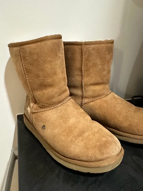UGG boots  - Image 2