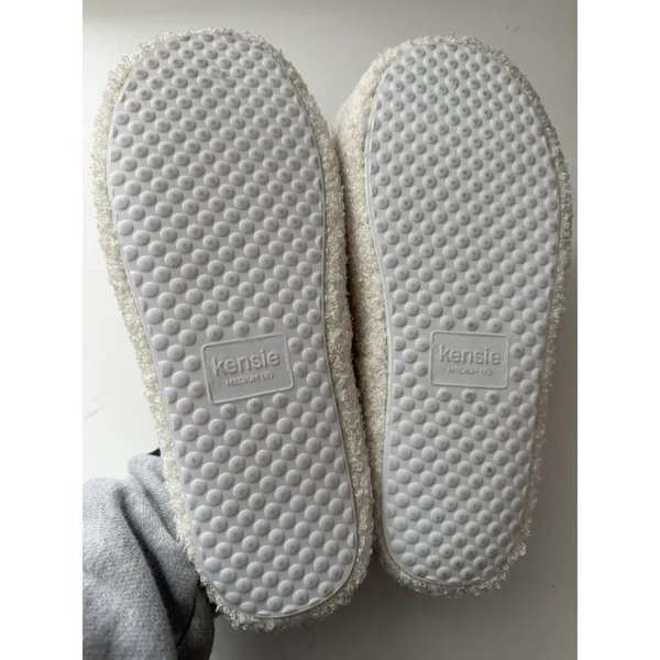 Kensie Sherpa Memory Foam Strawberry Print Slip On Slippers Women’s Size 8 - Image 9