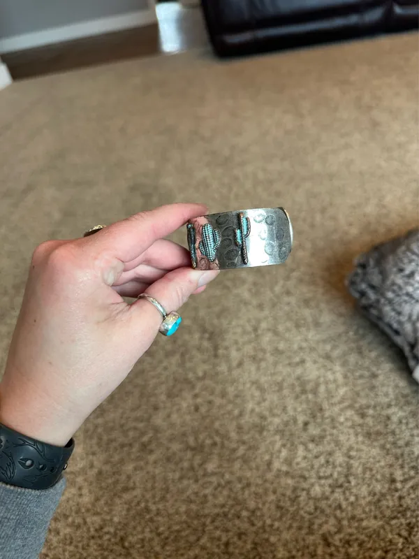 Cuff bracelet - Image 4