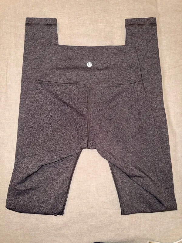 Lululemon Leggings 31" - Image 3