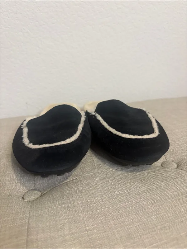 UGG Black Suede Plush-Lined Slip-On Slippers 8.5 - Image 3