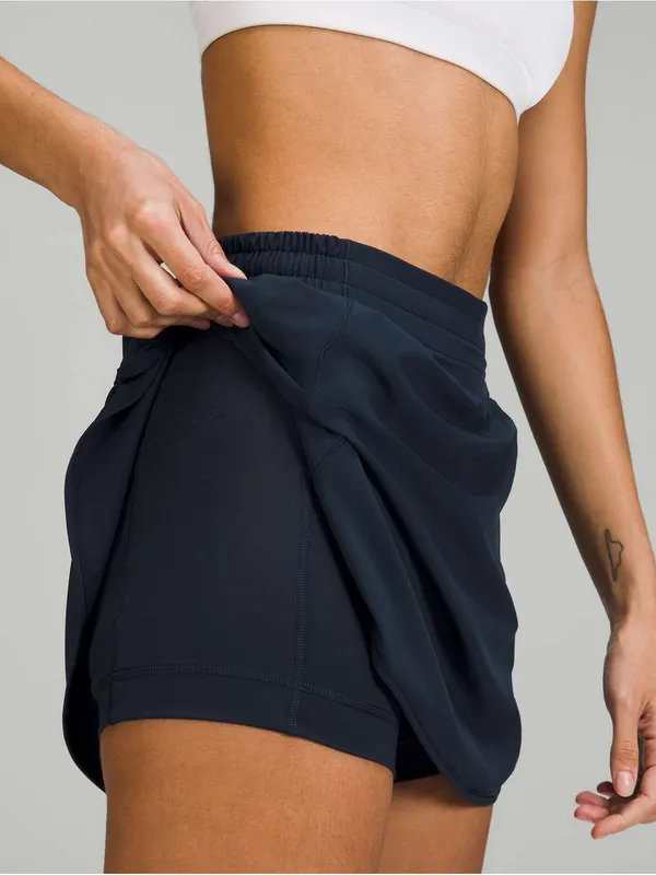 Lululemon Hotty Hot High-Rise Skirt True Navy - Size: 2 - Image 3