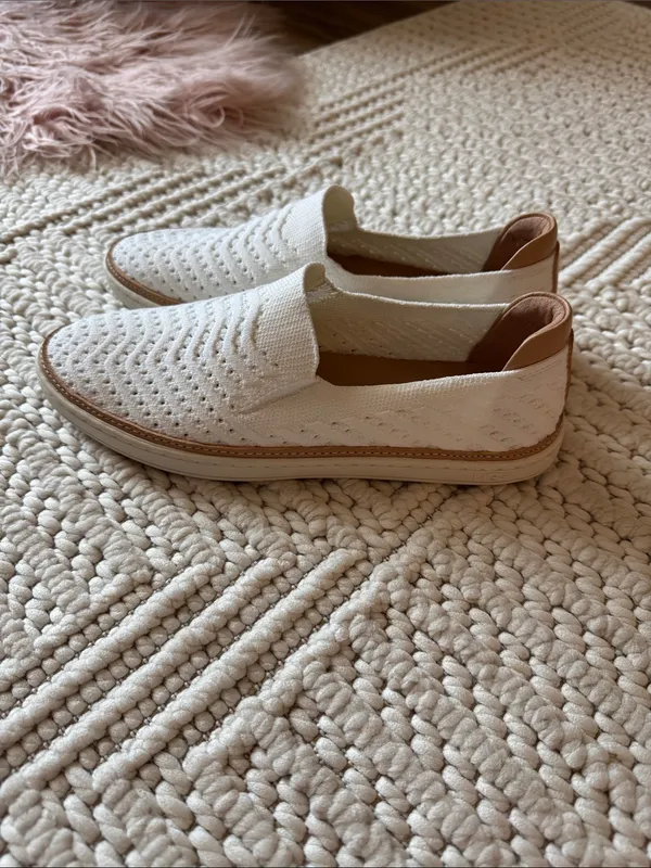 UGG Slip-On Sneakers with Tan Trim - Image 7
