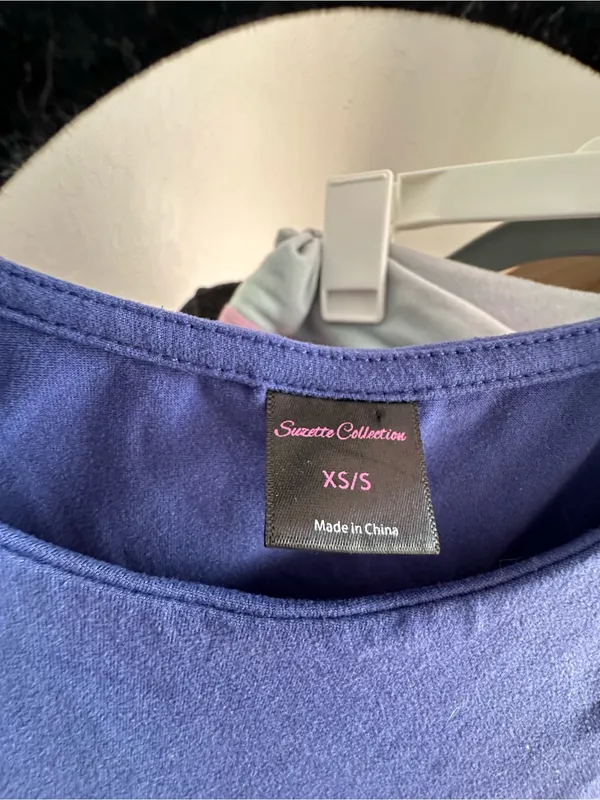 Old Navy Bundle of clothes women size XS - Image 12