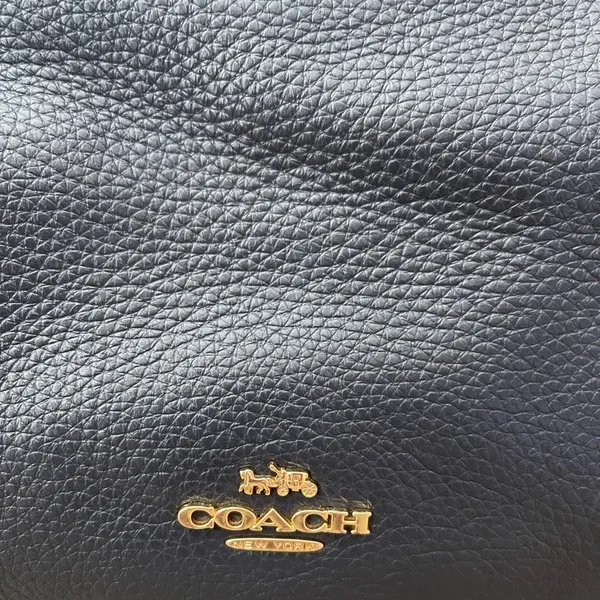 Coach Pebble Leather Shoulder Bag with Good - Image 4