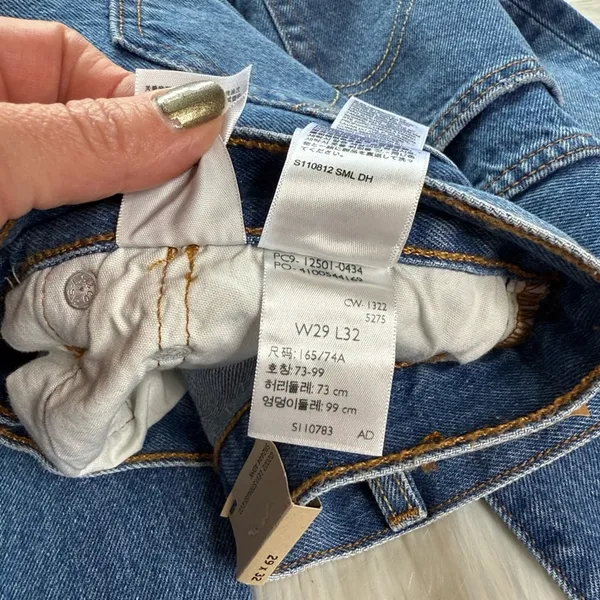 Levi’s 501 Original Fit Jeans - Image 4