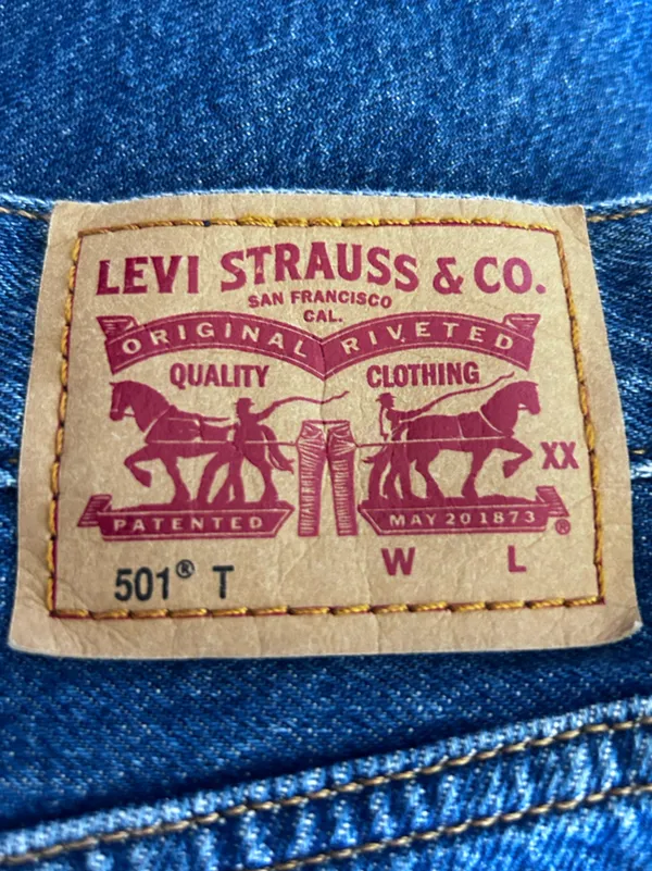 Levi’s 501 Original Fit Straight Leg Denim Blue Jeans Size 32 - Image 4