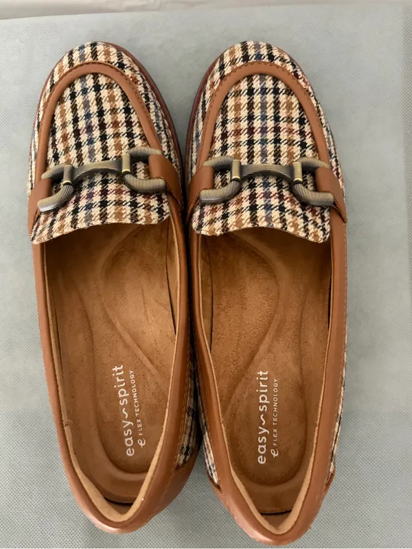 Easy Spirit Women’s size 7.5M Plaid Loafers Buckle Platform (B206) - Image 5