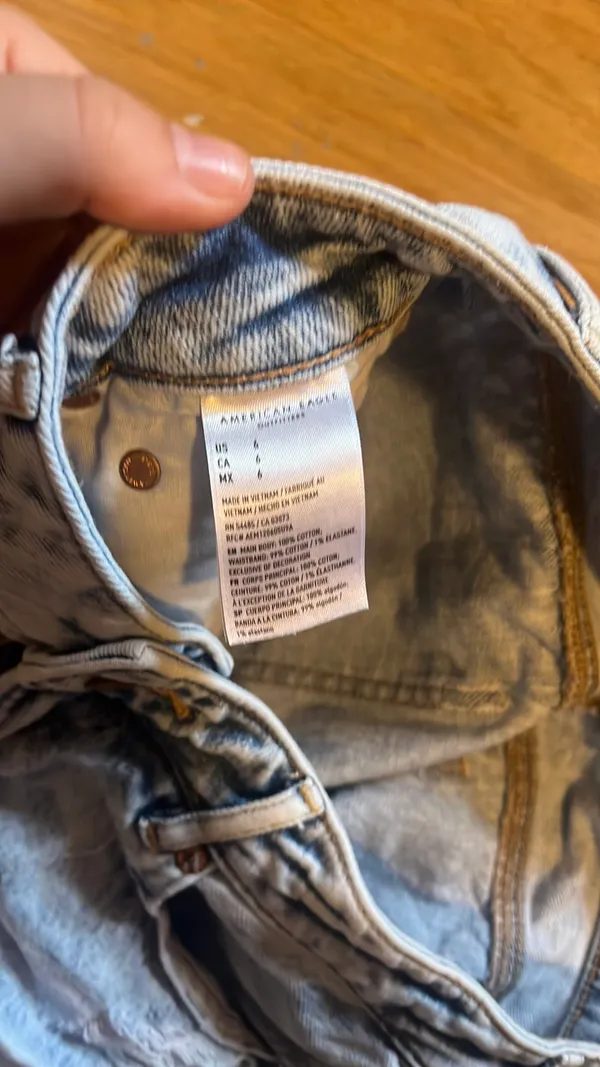 jean shorts - Image 3