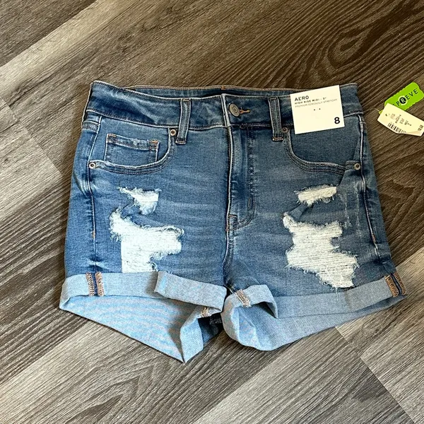 Aeropostale Women's Blue Denim High Rise Midi Shorts 3” - Image 2