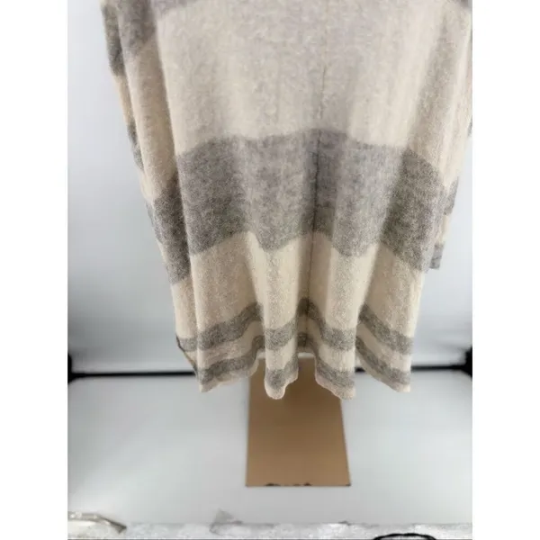 FREE PEOPLE Women's White Grey Striped Alpaca Blend Poncho Size XS/Small - Image 7