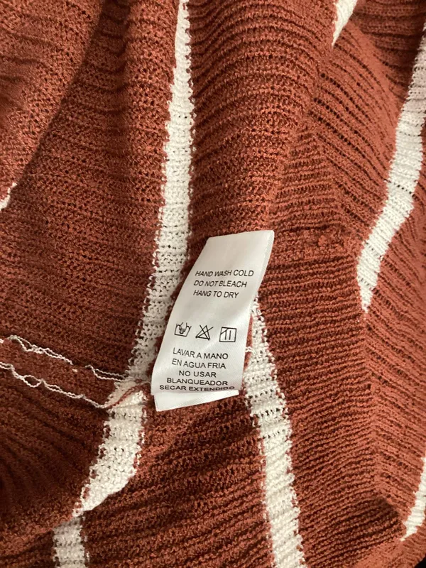 Doe & Rae Burnt Orange And White Striped Long Cardigan Size Medium - Image 5