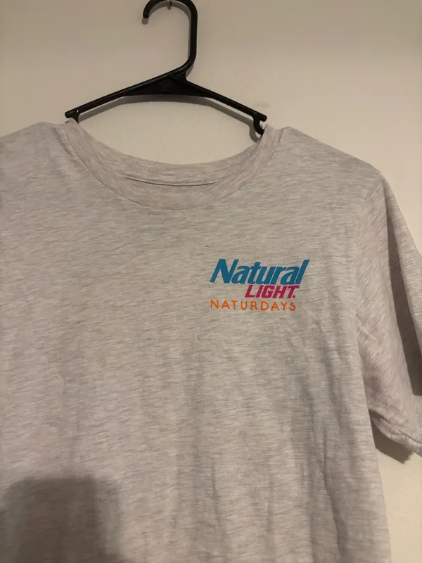 Buckle Natural light beer tee graphic - Image 2