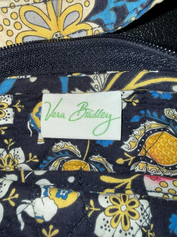 Vintage Vera Bradley Retired Ellie Blue Pattern‎ Quilted Shoulder Bag - Image 2