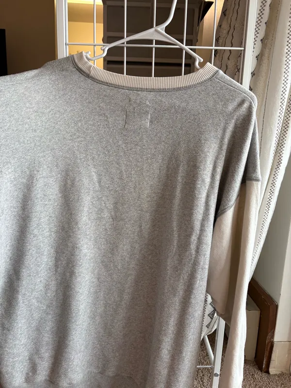 American Eagle Sweatshirt - Image 3
