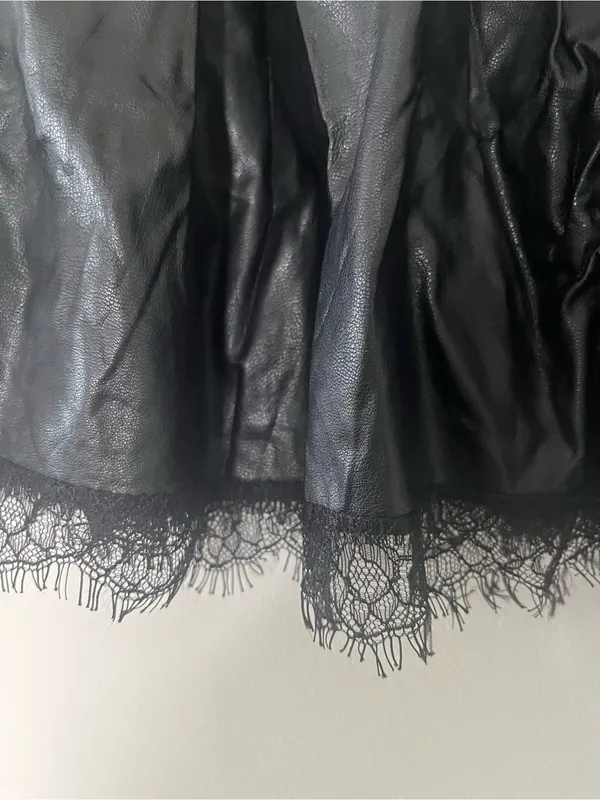 Zara Faux Leather Lace Trim Mini Skirt Black XS Romantic Feminine Office Chic - Image 2