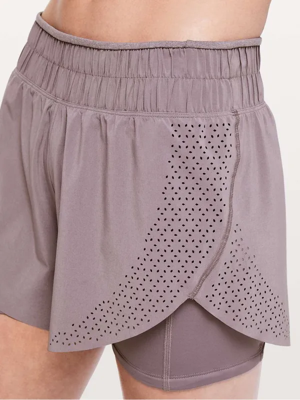 Lululemon‎ Laser Speed Train Short *4.5" Lunar Rock - Image 2