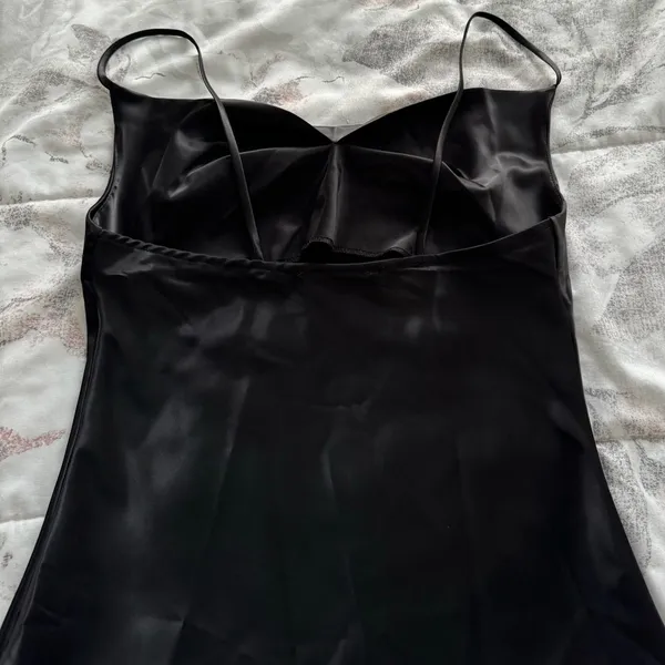 Threads & States black satin spaghetti straps cowl neck slip dress, size S party - Image 6