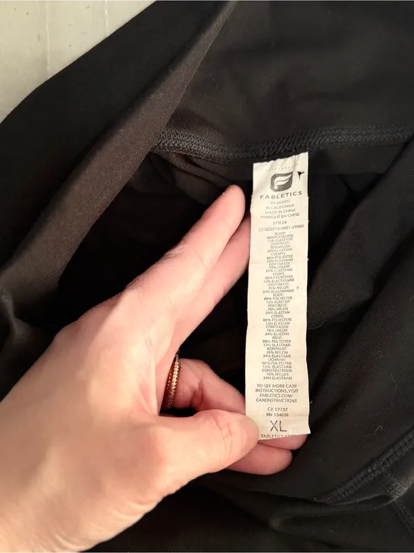 Fabletics Black High-Waist Leggings with Logo Tag - Image 4
