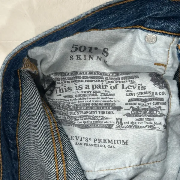 Levi‎ Blue 501 Skinny Jeans Size 25 - Image 4