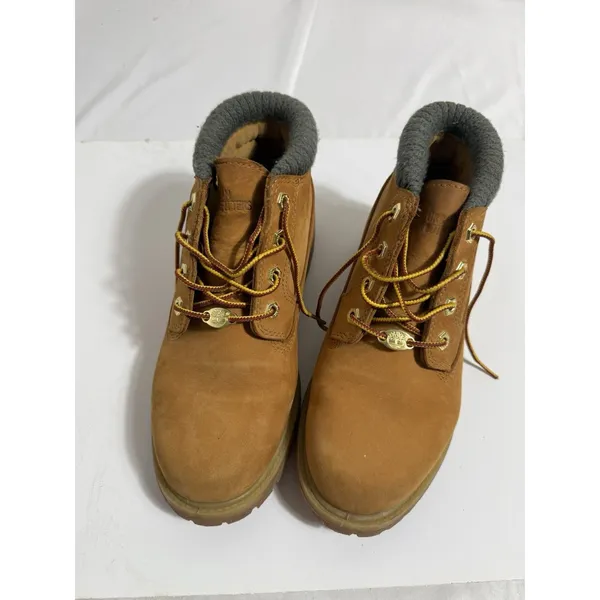 Timberland Outfitters Women’s Hiking Boots Size 7M Tan Ankle High Leather - Image 9