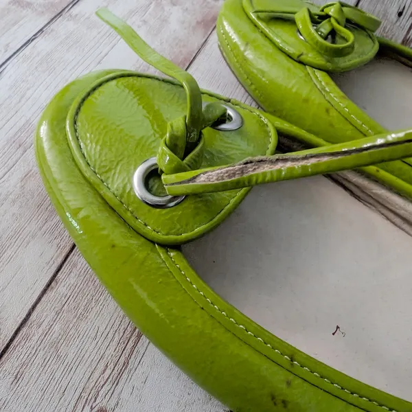 Michael Kors Flats - Green Flats Size 6.5 M - Leather Upper - Cosmetic Issues - Image 5
