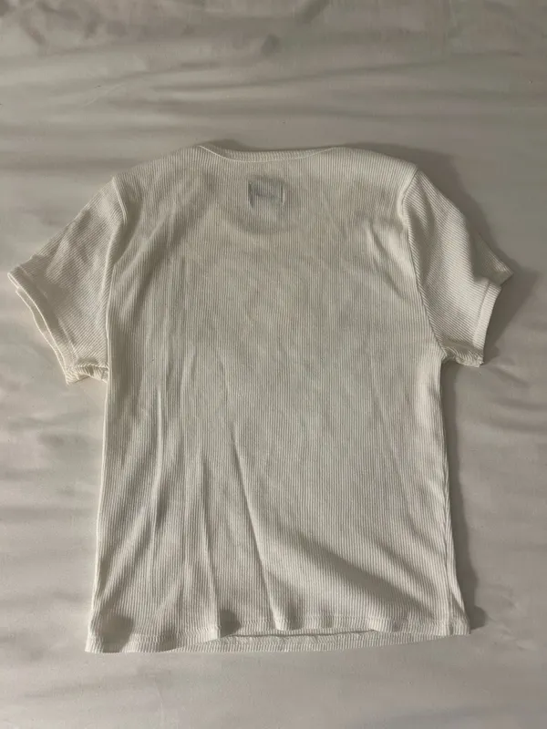 BDG Urban Outfitters White Ribbed Cropped Tee - Image 2