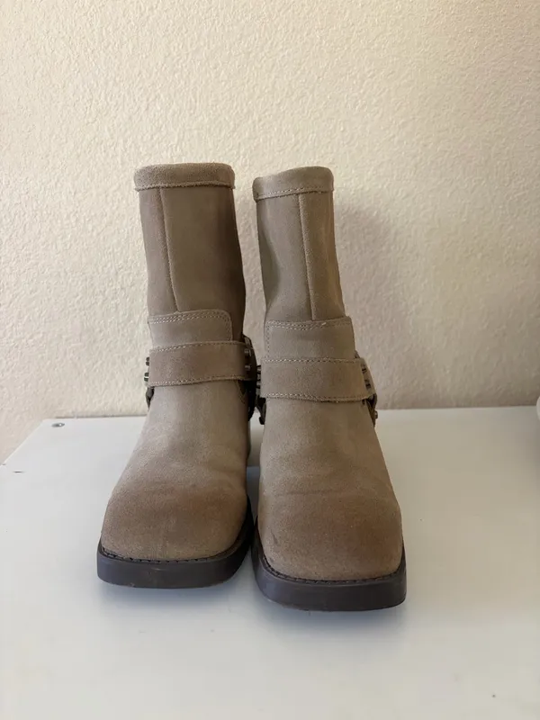 Zara Suede Leather Boots with Strap - Image 5
