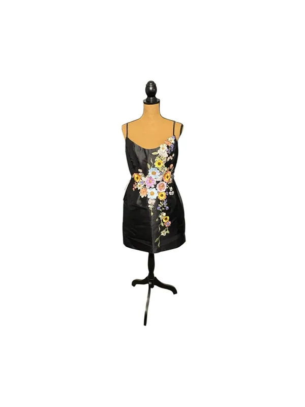 Azazie Atelier Bria Dress Size 6 Black 3D Floral Embroidered Mini NWT - Image 2