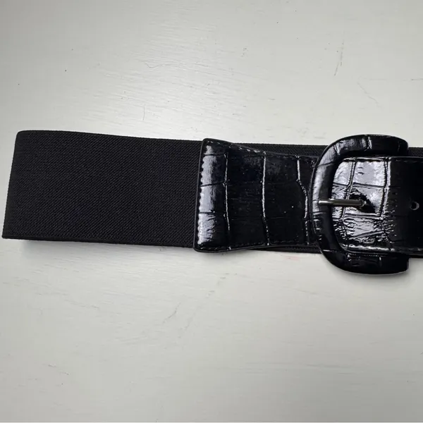 Black Croc-Embossed Stretch Buckle BeltFashion Accessory Sz S - Image 10