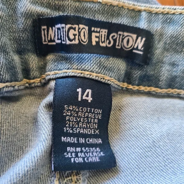 Indigo Fusion Distressed Jeans Size 14 - Image 10