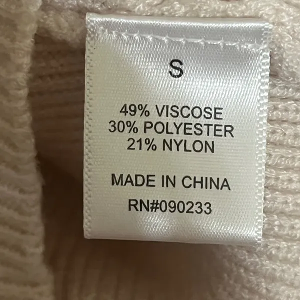Beverly and Beck PacSun Cropped Sweater Lilac Rosebud Cable Knit Size Small‎ NEW - Image 8