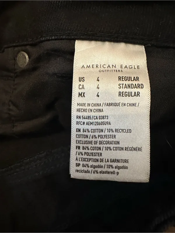 American Eagle Black Distressed Mom Jeans Size 4 - Image 7