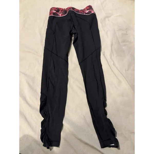 Lululemon Speed Tight Cozy Athleisure Athletic Floral Trim Detail‎ Leggings 8 - Image 7