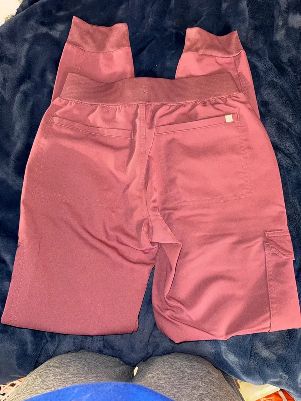Fabletics Scrub Cargo Joggers Evoke XS/T - Image 3