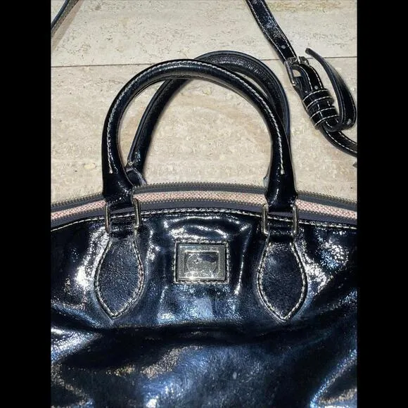 Dooney & Bourke satchel black patent leather Glossy Double Handles‎ - Image 3