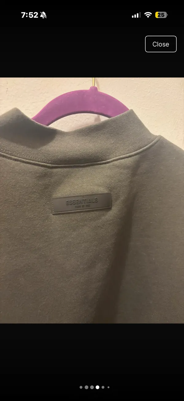 Essential fear of god crewneck size XL - Image 4