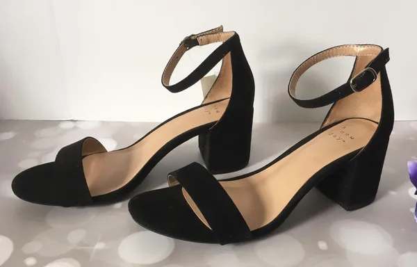 Black Heels, Size 6 1/2W - Image 2