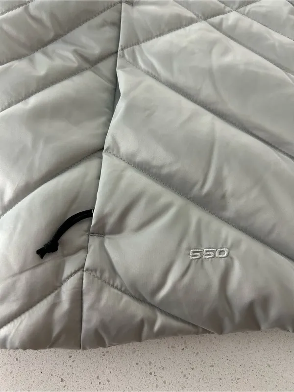 The North Face Aconcagua Vest Down 550 Fill Lunar Ice Grey Womens Medium NWT - Image 3