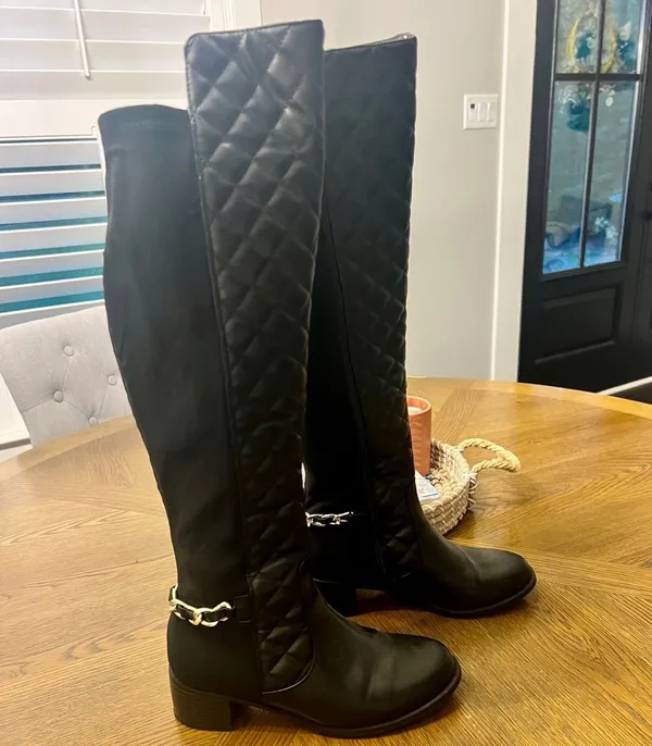 JustFab Argo Quilted Riding Boot Size 7 - Image 3